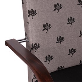 Sedia imbottita con braccioli GELA AL